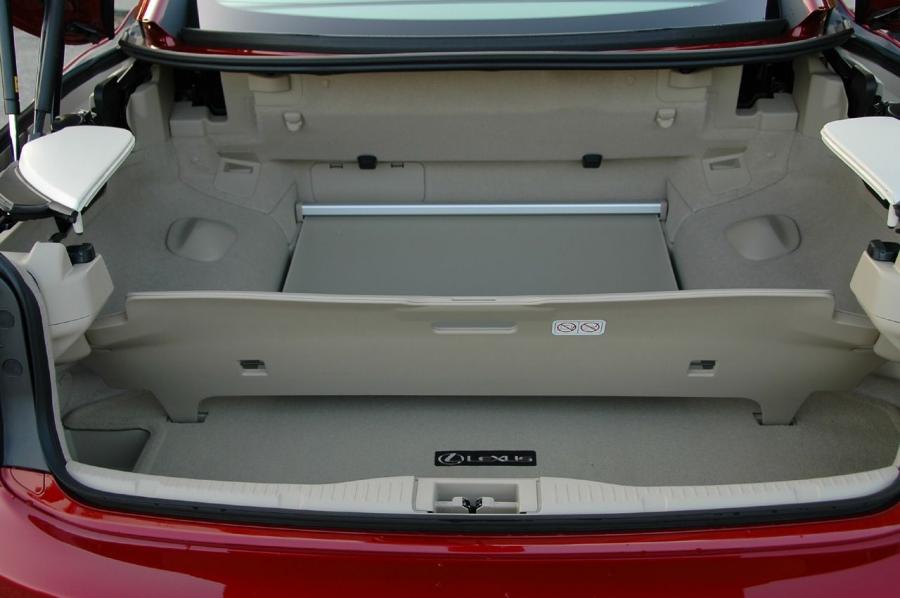  Lexus IS350C 2008 года  (фото 74 из 108)